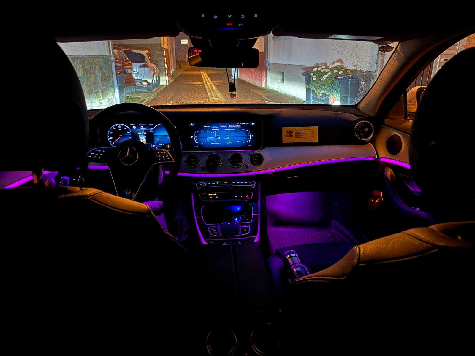 Taxi-zum-Flughafen-Frankfurt-von-Wiesbaden